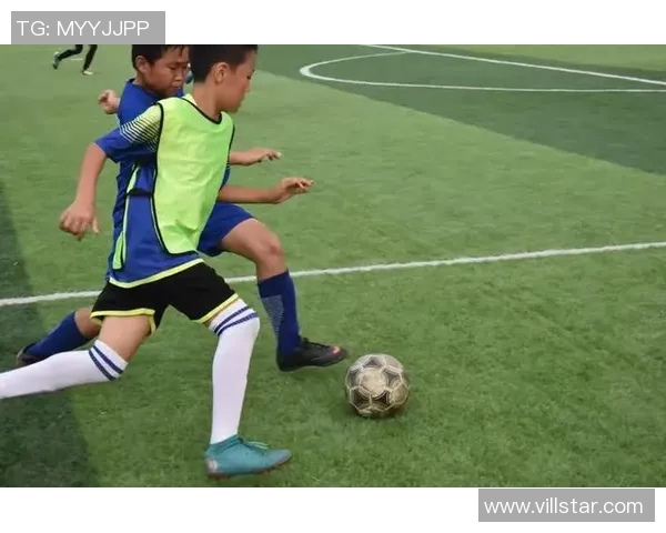 退役球星人生新篇章：从绿茵场到不同领域的精彩蜕变